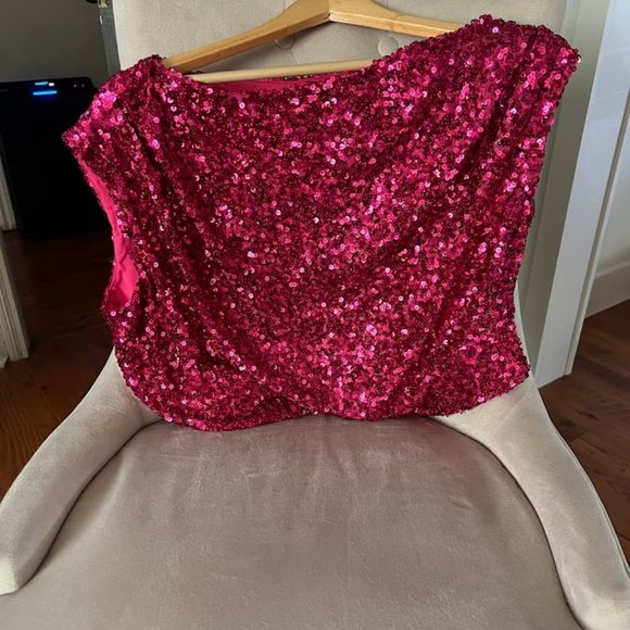 BARBIE INSPO VICI COLLECTION - HOT PINK SEQUIN BOAT NECK / OFF SHOULDER TOP - Picture 1 of 4